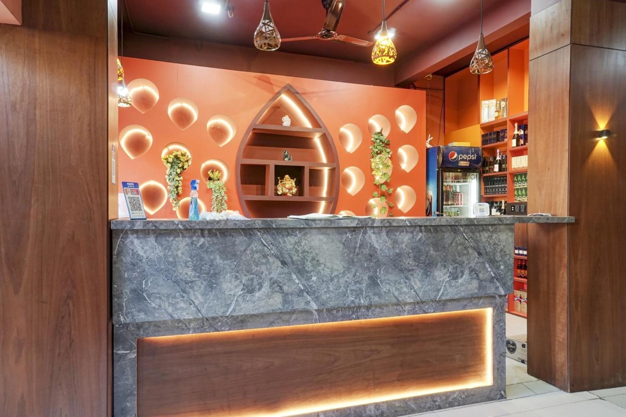 Collection O Shreya Hotel Talegaon Dabhade Екстериор снимка