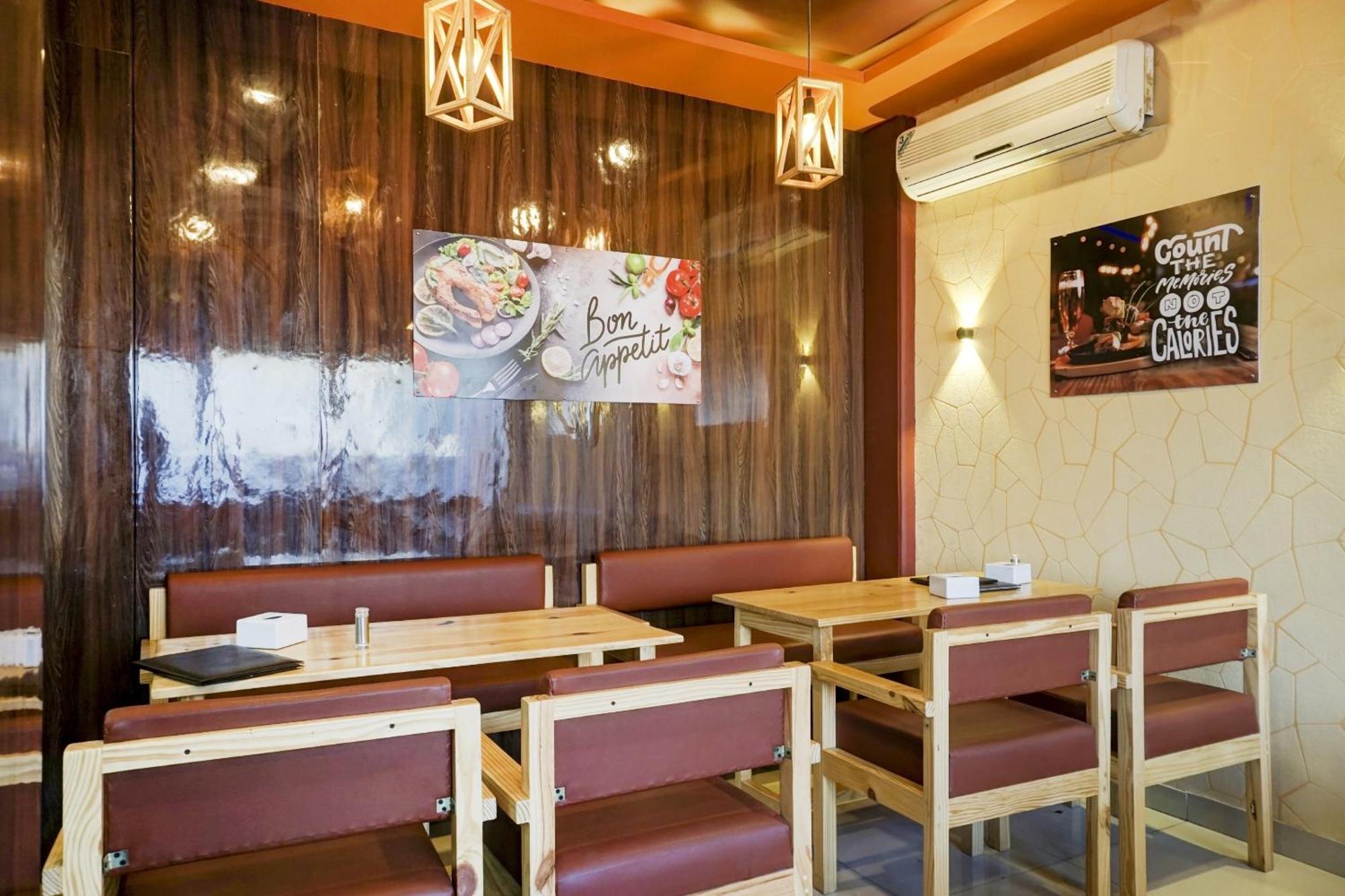 Collection O Shreya Hotel Talegaon Dabhade Екстериор снимка